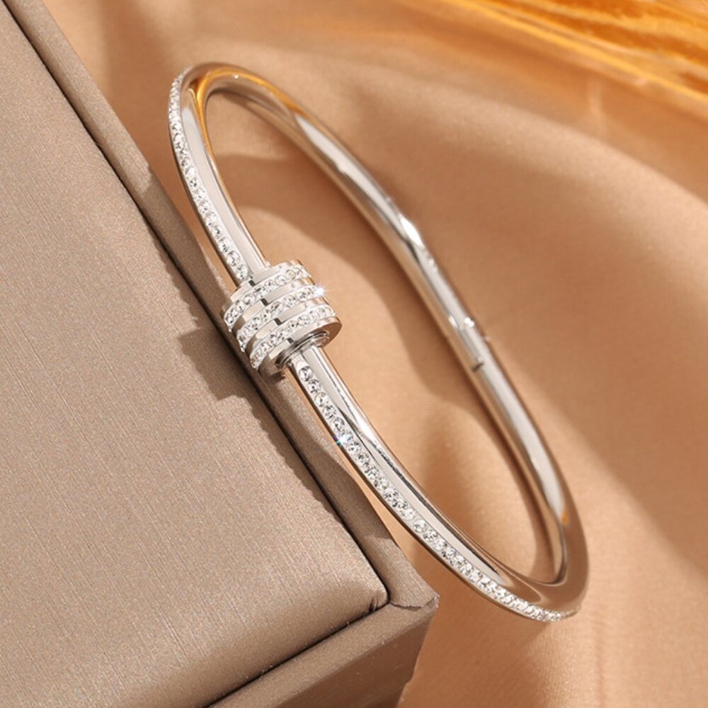 CZ Barrel‎ 18K GP Bangle Bracelet